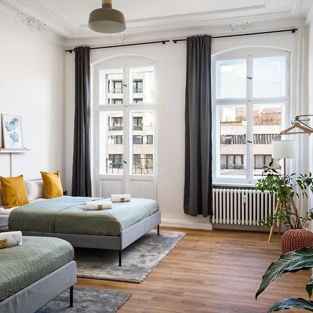 Riesiges Apartment Nahe Kudamm Sehr Schoner Altbau 123M2 Gross 12 Gaste Берлін Екстер'єр фото