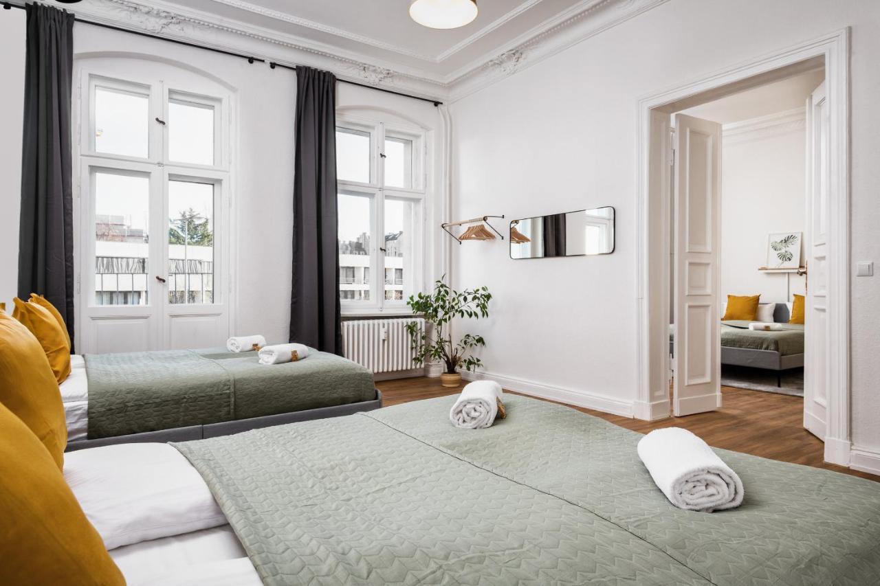 Riesiges Apartment Nahe Kudamm Sehr Schoner Altbau 123M2 Gross 12 Gaste Берлін Екстер'єр фото